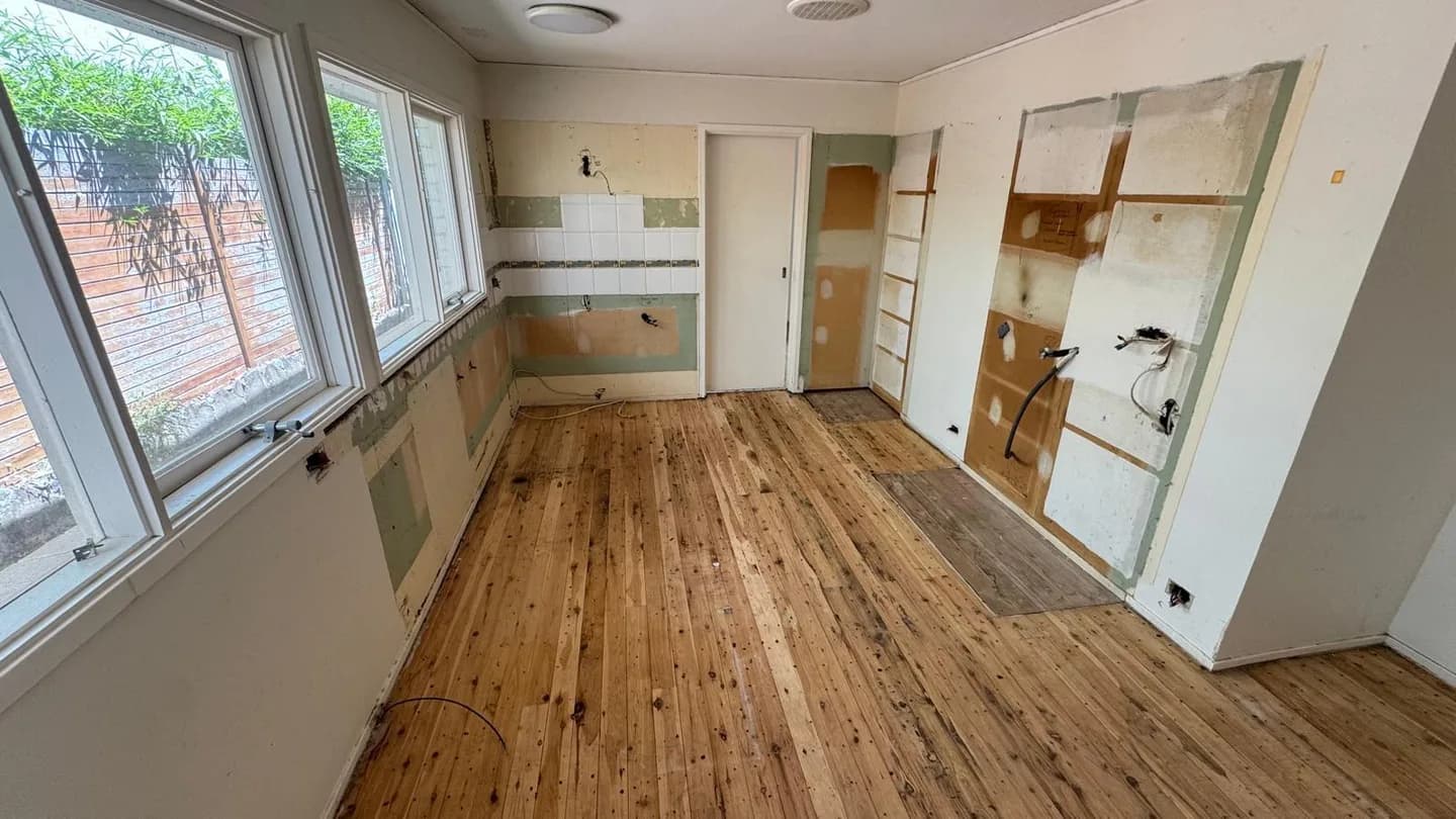 Milsons Point apartment strip out work, view 5