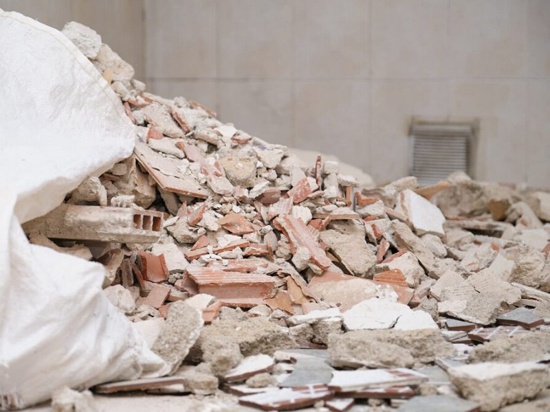 Professional demolition waste removal service in Sydney